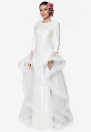 Afifi ishak , dhan ahmad , noh salleh , shahril suhaimi photographer : Marina Maitland Wedding Dress Wedding Dress Zalora