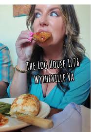 Delicious Dinner and Lunch Options at The Log House 1776