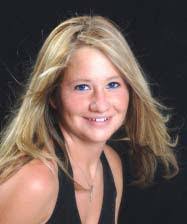 Kellie Winchell's Instagram, Twitter & Facebook