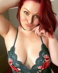 Jeanna Harrison AKA Trinity on X: Roses are red, your balls are blue,  subbing to me will get you a free video or two 👀🐰 Short week before the  FREE (for all