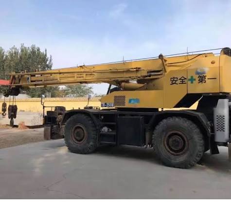 Tadano TR-250M-4 Rough Terrain Crane