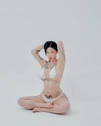 Asian – Korean – 171jun1999 | bighip2062 – Nude - Photo 171199920620048