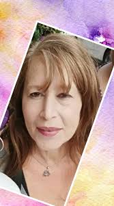 Hello Does anyone know of a dinner or get together for the holidays Delray  Beach, Boyton, Boca area 50+ reform/conservative, doesn't have to be kosher  I am 58 and have no family