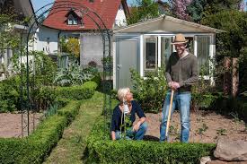 Rosenbogen Verankern So Wird S Gemacht Rosenbogen Kletterrosen Selber Machen Garten