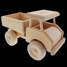 Mit einfachsten dingen wunderschöne bastelarbeiten entwerfen und so individuelle kreationen schaffen. Geschenke Aus Holz Die Besten Geschenkideen