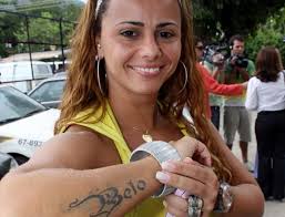 De luxo, loiras, ruivas, morenas, com local próprio. Veja Como Ficou O Braco De Viviane Araujo Depois De Remover As Tatuagens De Belo