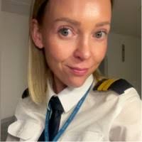 20+ "Anna Moe" profiles