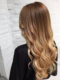 Techniques De Coloration Cheveux Decouvrez Celle Qui Vous Conviendra Le Mieux Hair Styles Hair Color Techniques Preserve Hair Color
