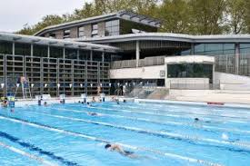 Centre Aquatique Du Lac Piscine A Tours Horaires Tarifs Et Telephone Guide Piscine Fr