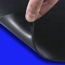 Bei teppichboden handelt es sich um meterware, sodass sie dann die erforderliche menge teppichboden kaufen können. Teppich Schwarz Meterware In Teppichboden Gunstig Kaufen Ebay