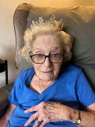Such sad news. Viral sensation Norma, 91, known for granddaughter and  grandma duo tragically passes away 💔 Learn more about them:  https://newlaurenlake.cafex.biz/blog/viral-sensation-norma-91-known-for-granddaughter-and-grandma-duo-tragically-passes-away
