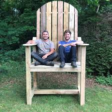 The wooden chairs should be sturdy and they can be in any material starting from teak wood or walnut wood to any other kind. The Giant Chair Co Home Facebook
