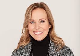 Shocker: Lulu Wakes Up