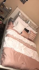 Aysun Quliyeva Adli Kullanicinin Cilgin Arkadaslar Panosundaki Pin