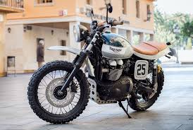 Triumph Bonneville Scrambler Styled Santa Maria Makeover By Tmrt Triumph Bonneville Scrambler Triumph Bonneville Scrambler