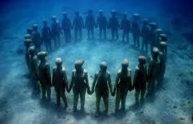 Os 10 Museus Mais Estranhos E Curiosos Do Mundo Segundo A National Geographic Follow The Colours Arte Subaquatica Escultura De Agua Sob A Agua