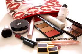 what s in my makeup bag trendissimo pl