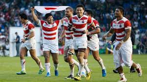 Si le rugby prend au japon, il va y avoir un olive et tom du rugby des terrains de mille mètres, des mecs qui rebondissent sur les poteaux avant de marquer des drop de 60 m, on a hâte de voir ça. Au Bout De La Coupe Du Monde De Rugby La Gloire Et L Injustice Pour Le Japon L Express