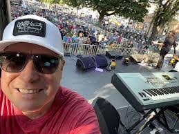 Jackie Stinson's Instagram, Twitter & Facebook