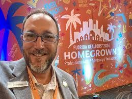 Justin Tarwater's Instagram, Twitter & Facebook