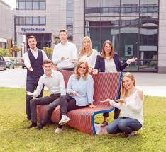 Den vorsitz führt herr peter noppinger (m.) mit der hauptverantwortung. Ausbildung Und Praktikum