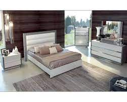 Yvonne's furniture+ has been serving edmonton for over 25 years! Two Tone Bedroom Set Mangano In Modern Style 3313mn