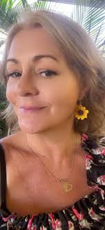 Watch Me Glow by Anthea