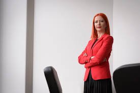 251 din codul muncii, neprezentarea salariatului la convocarea în vederea cercetării disciplinare prealabile fără un motiv obiectiv îi dă dreptul derularea procedurii de cercetare disciplinară prealabilă nu poate astfel continua. Un Salariat LipseÈ™te Nemotivat De La Locul De Munca Gabriela Sauca Avocat Timisoara