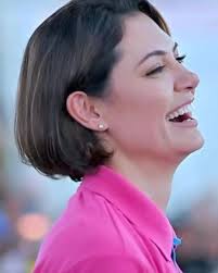 Boa noite meu povo, alegria do senhor é a nossa força.