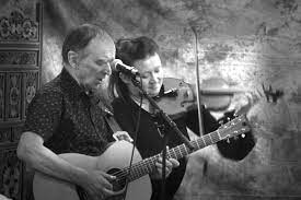 Irish, british and american folk music including francis j. The Best British Folk Songs As Chosen By British Folk Singers