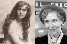 Was Aunt Martha related to Mrs Cleaver's mother or father?