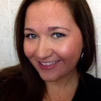 Holly Alvarez's Instagram, Twitter & Facebook