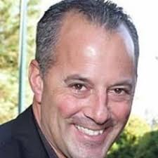 Daniel Moss (@DANIEL_L_MOSS)