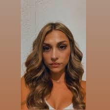 Melinda Hobbs's Instagram, Twitter & Facebook