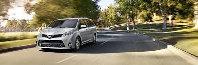 Compare the 2019 kia sedona with 2020 toyota sienna, side by side. Toyota Sienna Vs Kia Sedona Avon In Andy Mohr Toyota