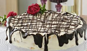 Place ladyfingers on bottom and up side of 2 quart serving bowl. Eclairs Cake Ladies Fingers With Sour Cream Boss Kitchen