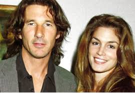TIR (today I remembered) that Cindy Crawford and Richard Gere were married.  : r/popculturechat