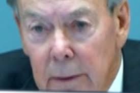 Paedophile teacher's actions just a 'silly mistake': former Knox headmaster  tells royal commission