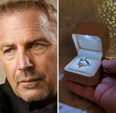 Hey sweet cohearts here's some of the valentines from our Love Mischief  dance. ♥️ TO THE WHOLE FAM A LOVE COULD NOT BE GREATER, THEN THE LOVE YOU  SHOW US ALL .