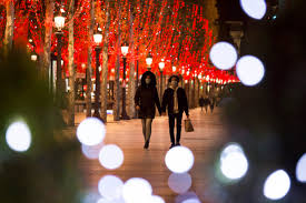 Lancement Des Illuminations Des Champs Elysees Ville De Paris