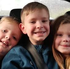 📣📣📣📣📣📣📣 ROLLER SKATING LESSON 📣📣📣📣📣📣📣 Want to learn how to  Roller Skate. Well take a look below yes we have another session at the  Denis Healey Centre Foundry Mill Street LS14 6RD.