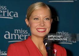 125 Katie Harman Photos & High Res Pictures