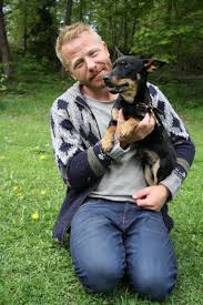 Fredrik steens intresse för hundar väcktes tidigt och han har inte levt en enda dag av sitt liv utan hundcoachen fredrik steen. Intervju Med Hundcoachen Fredrik Steen Dogbuddy Blog