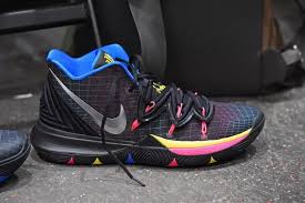 Nike Kyrie 5 Pe Sneakers Nike Kyrie Kyrie 5