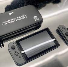寶可夢與潮牌的超強聯名 日本潮流教父藤原浩與pokemon 推出黑魂皮卡丘的switch 主機 gaming products game boy advance sp nintendo consoles