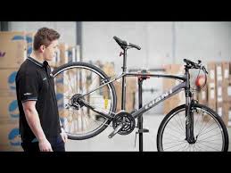 2018 Giant Roam 3 Hybrid Bike Youtube