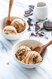 Caramel Cookie Crunch Ice Cream Love And Olive Oil Recipe Cookie Crunch Homemade Ice Cream Recipes Food