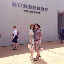 Jun 13, 2021 · หวานๆฟินๆกันไม่หยุด! à¸žà¸¥à¸­à¸¢ à¹€à¸Œà¸­à¸¡à¸²à¸¥à¸¢ Burberry Prorsum Spring 2015 Menswear Front Row Pantip