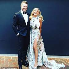 Afl royalty tania and nathan buckley have announced on social media that they are separating after 18 years of marriage. Inside The Former Marital Home Of Nathan And Tania Buckley Following Their Shock Split Daily Mail Online