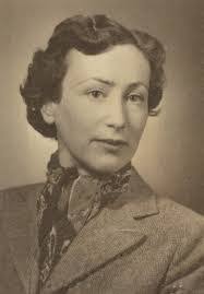 Eli Sam's Instagram, Twitter & Facebook